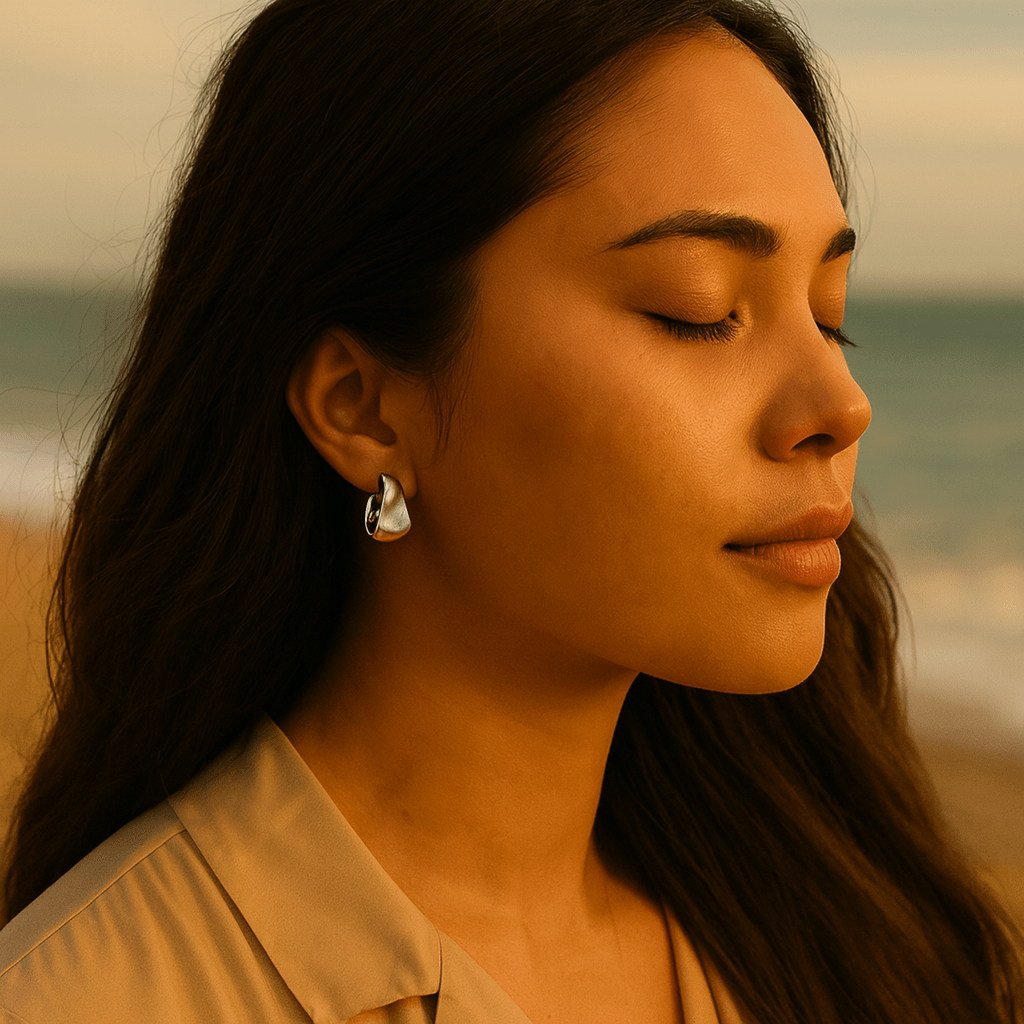 Molten Wave Silver Earrings - Aevum.accessorieshypoallergenicjewelry